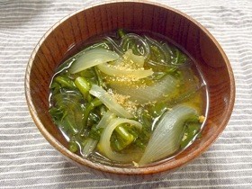 春菊とくずきりの味噌汁❀